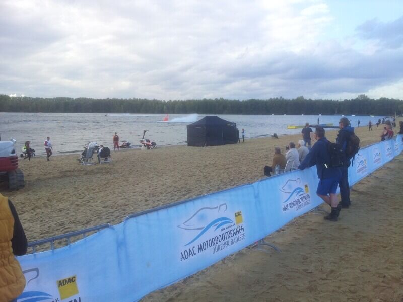 6x3m QUICKUPTENT-Racetent / Rennzelt beim ADAC Motorbootrennen