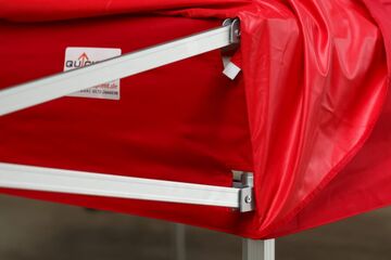 Aufnahmen für die Vordachkonstruktion