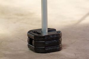 drei schwarz lackierte 13 kg Sturmgewichte