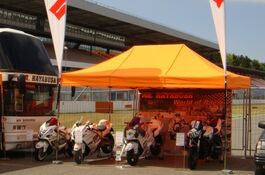 4,5x3m Racetent / Rennzelt mit QUICKUPTENT-Dropflags