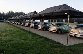 mobile V2A-Boxengaragen von QUICKUPTENT