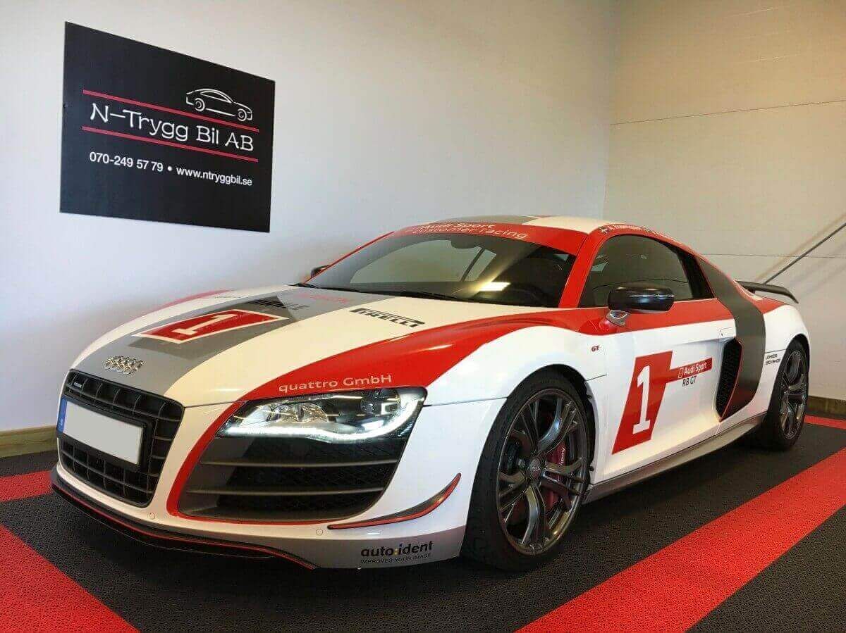 Bergo Suprem Bodenfliesen als Garagenboden